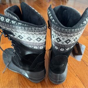 Khombu women’s boots, size 7. Never worn.